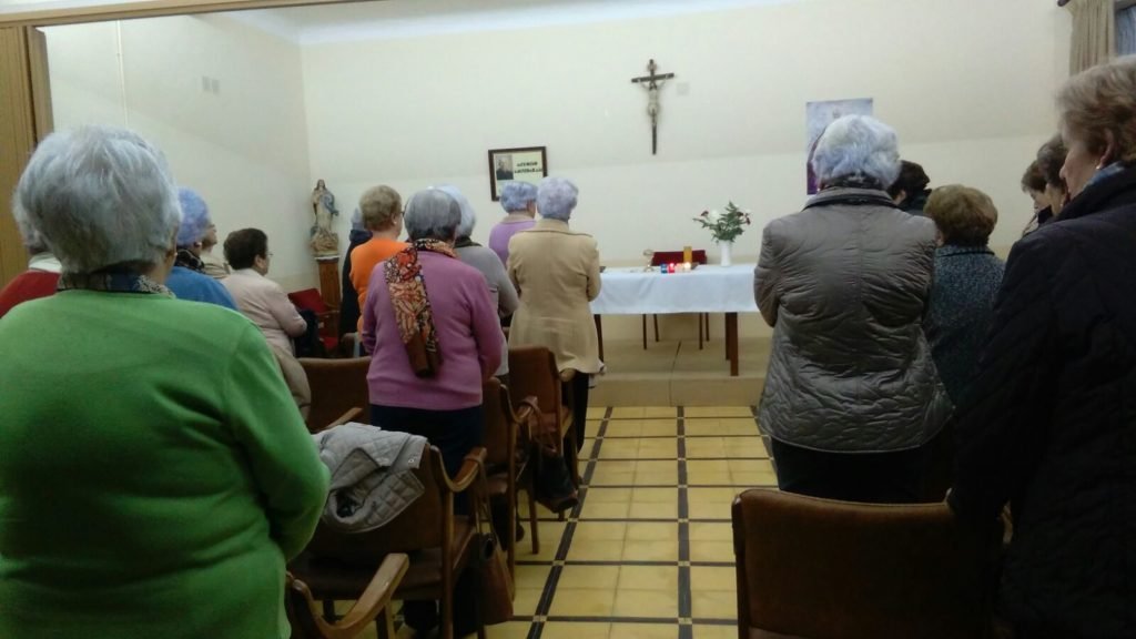 Adoracion_al_Stmo.jpg